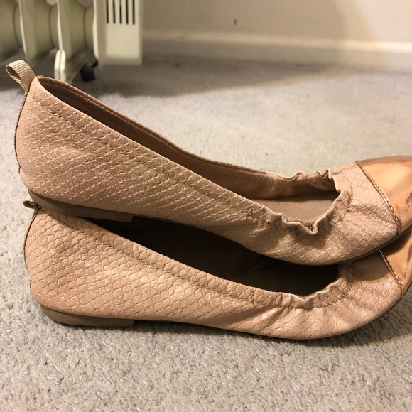 AE Rose Gold Flats - Picture 7 of 8